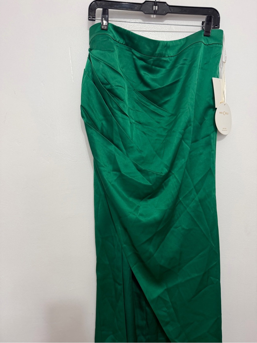 NWT MISS CIRCLE Emerald Green Draped Satin Skirt
